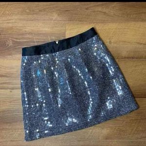 BLACK & GRAY TWEED MINI SKIRT WITH IRIDESCENT SEQUINS, SIZE LARGE